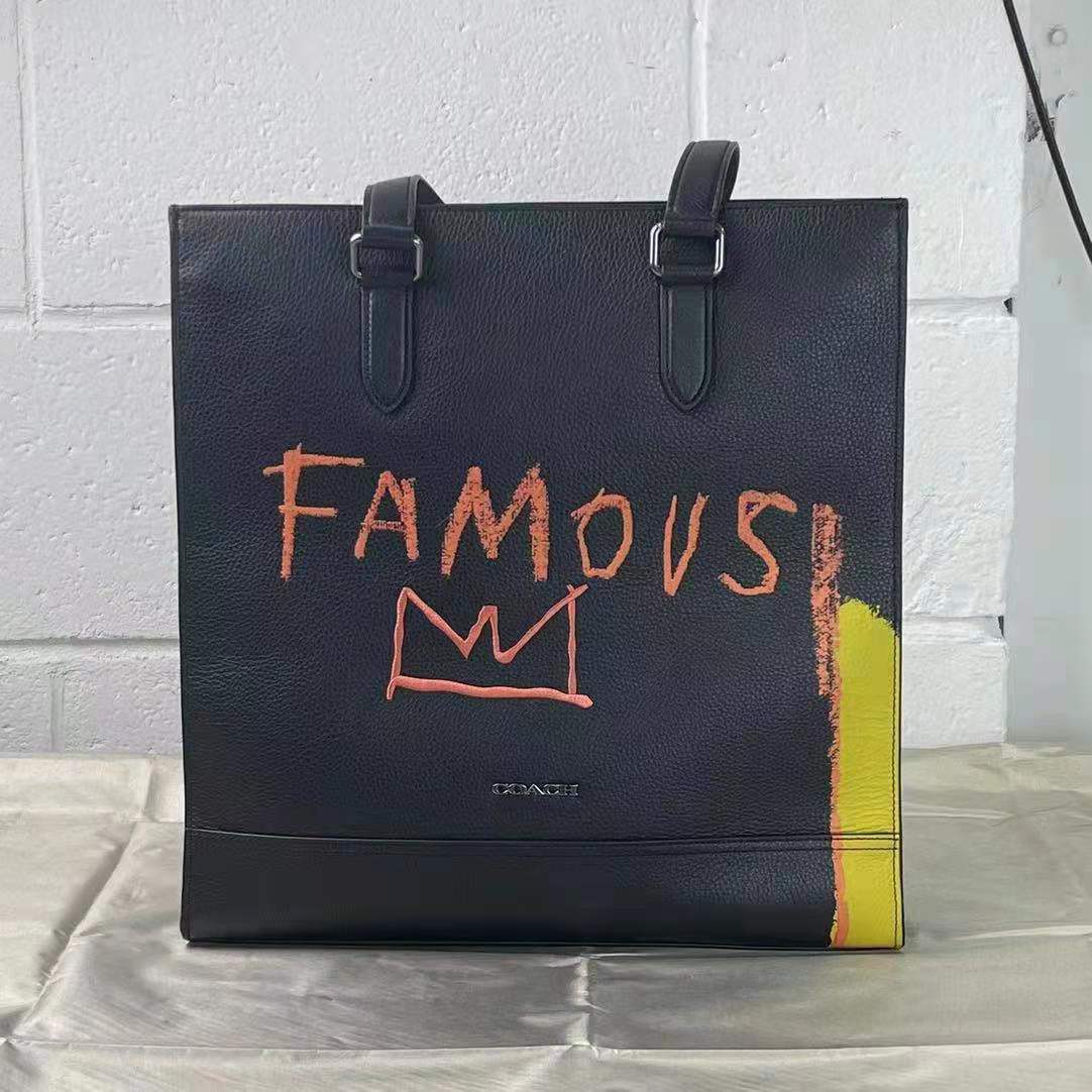 Coach X Jean-Michel Basquiat Graham Structured Tote C5428 Limited Edition Coach X Jean-Michel Basquiat Graham Structured Tote C5428 Limited Edition